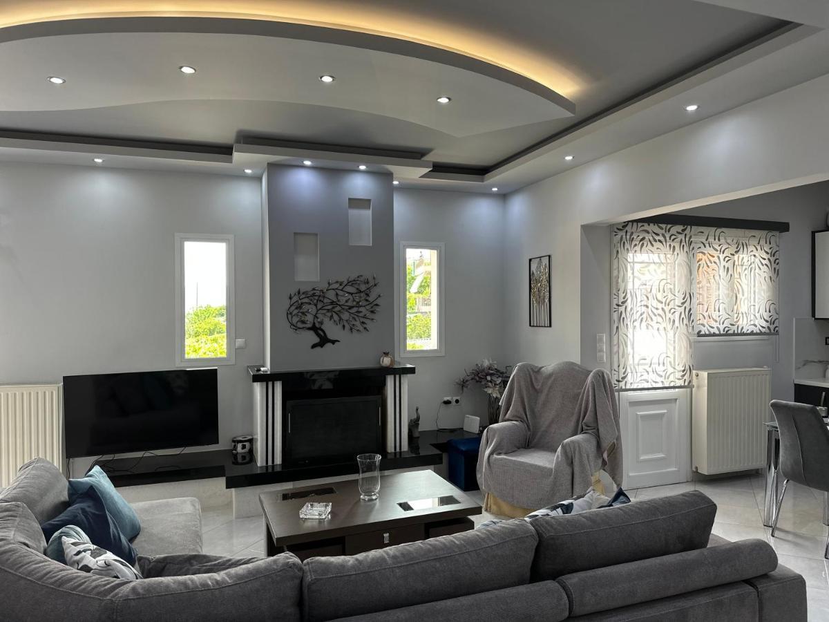 Luxury Apartment Amarynthos Esterno foto
