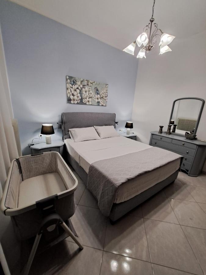 Luxury Apartment Amarynthos Esterno foto