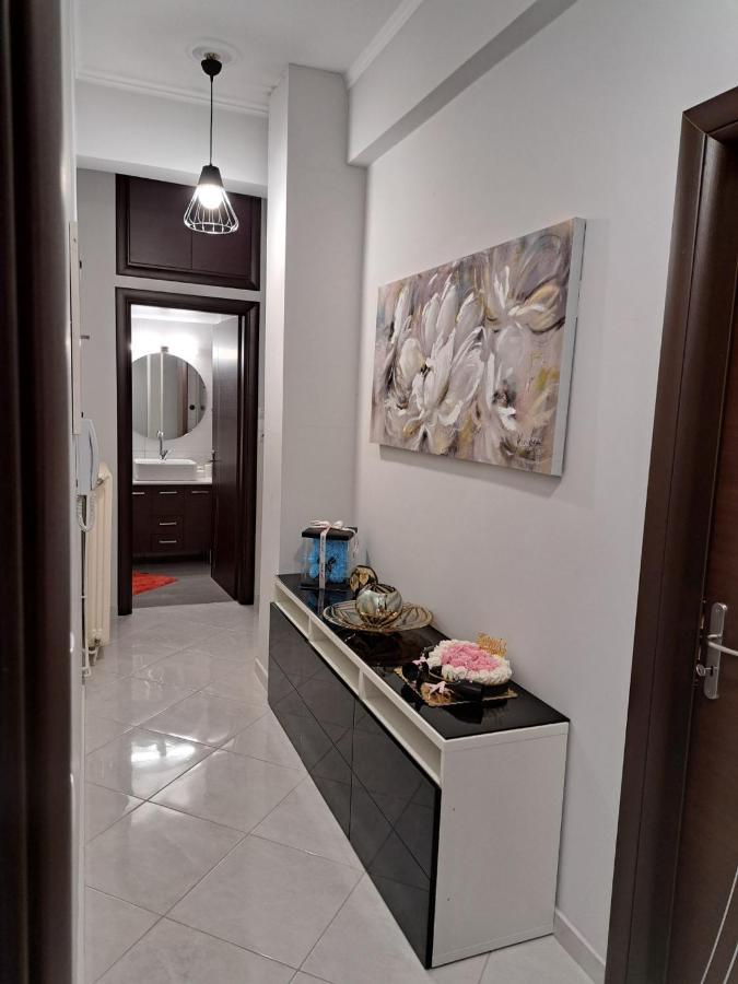 Luxury Apartment Amarynthos Esterno foto